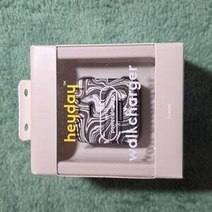 Heyday Tan Dual-Port Wall Charger (Black Tie Dye) High Charging‎ Speed